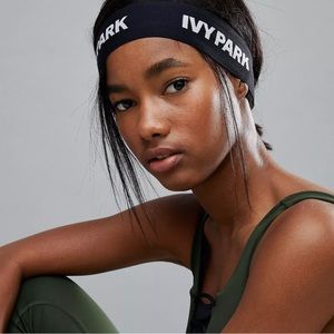 IVY PARK LOGO ELASTIC HEADBAND